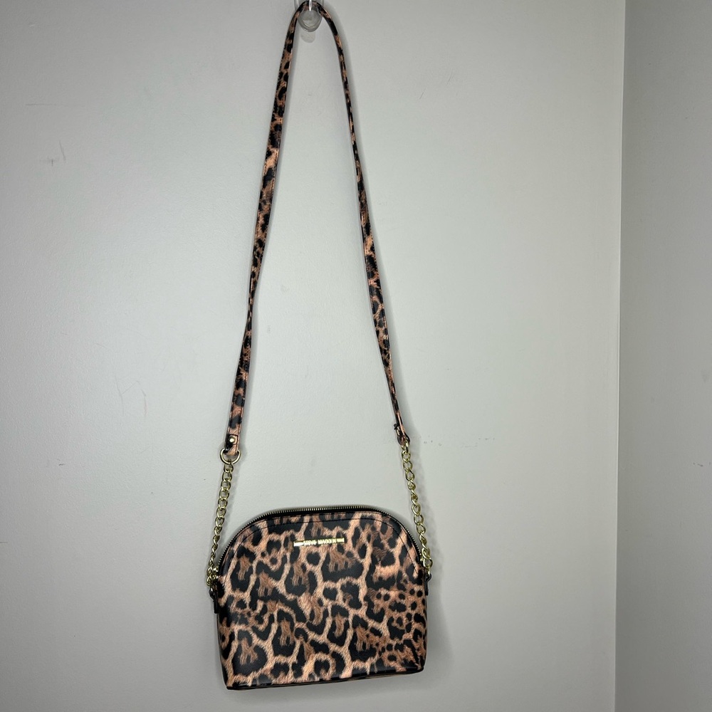 Steve Madden leopard and gold hardware crossbody bag. Excellent condition. - Picture 4 of 6
